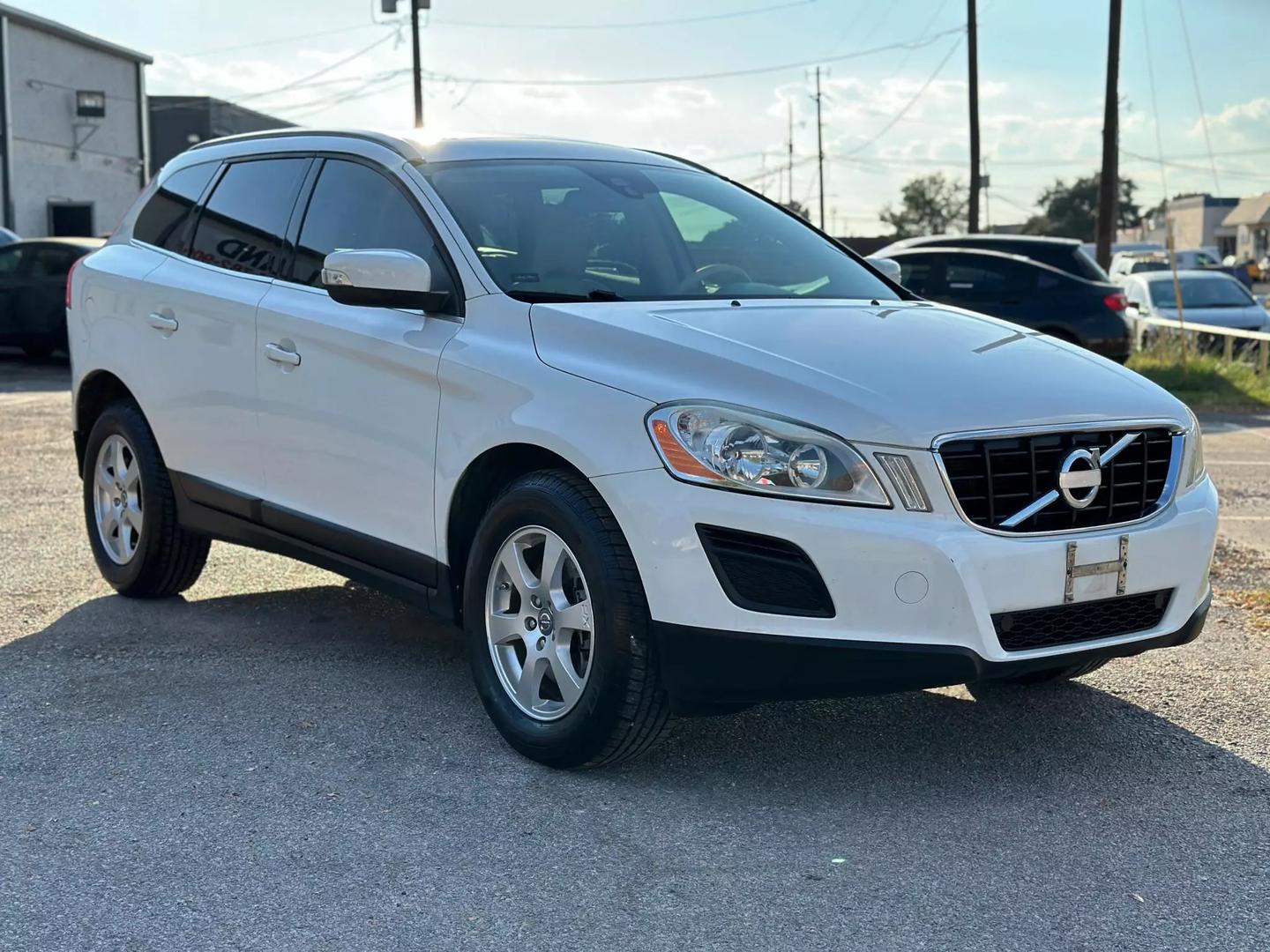 2012 Volvo Xc60 - Image 10