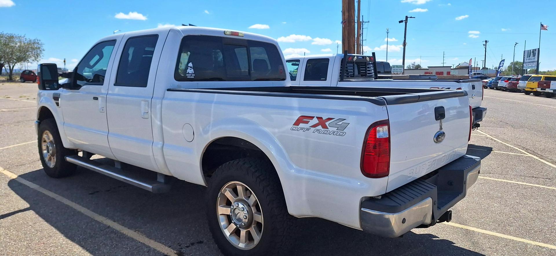 2010 Ford F-250 Super Duty Lariat photo 4