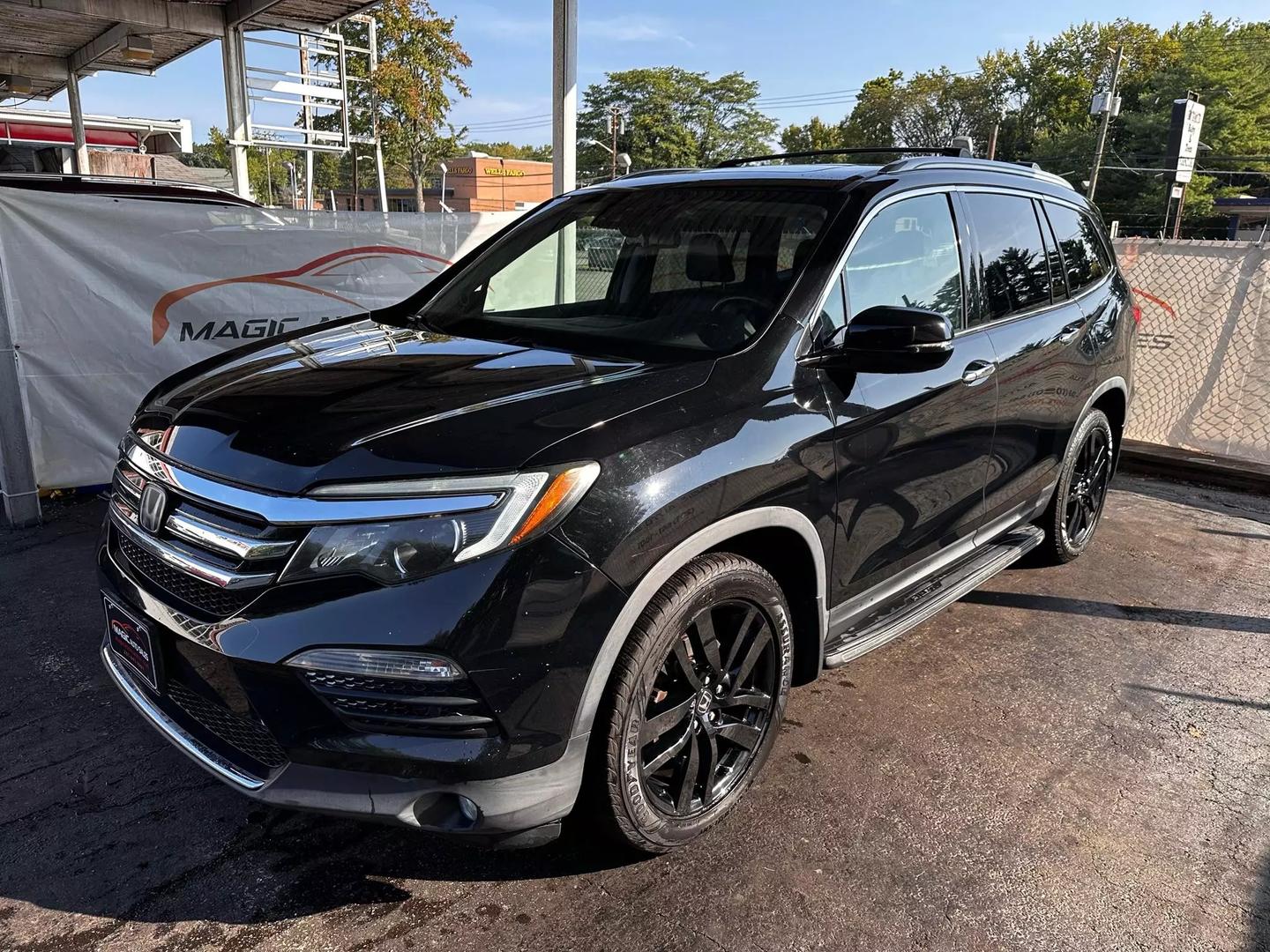 2016 Honda Pilot - Image 10