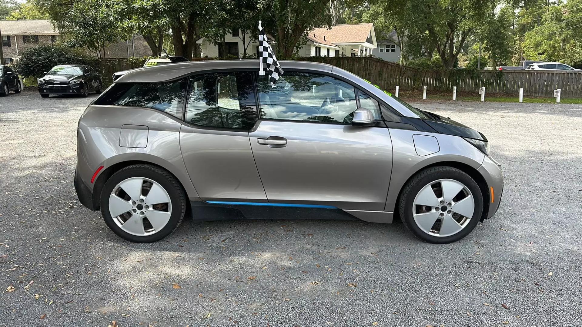 2014 BMW i3 Base photo 5