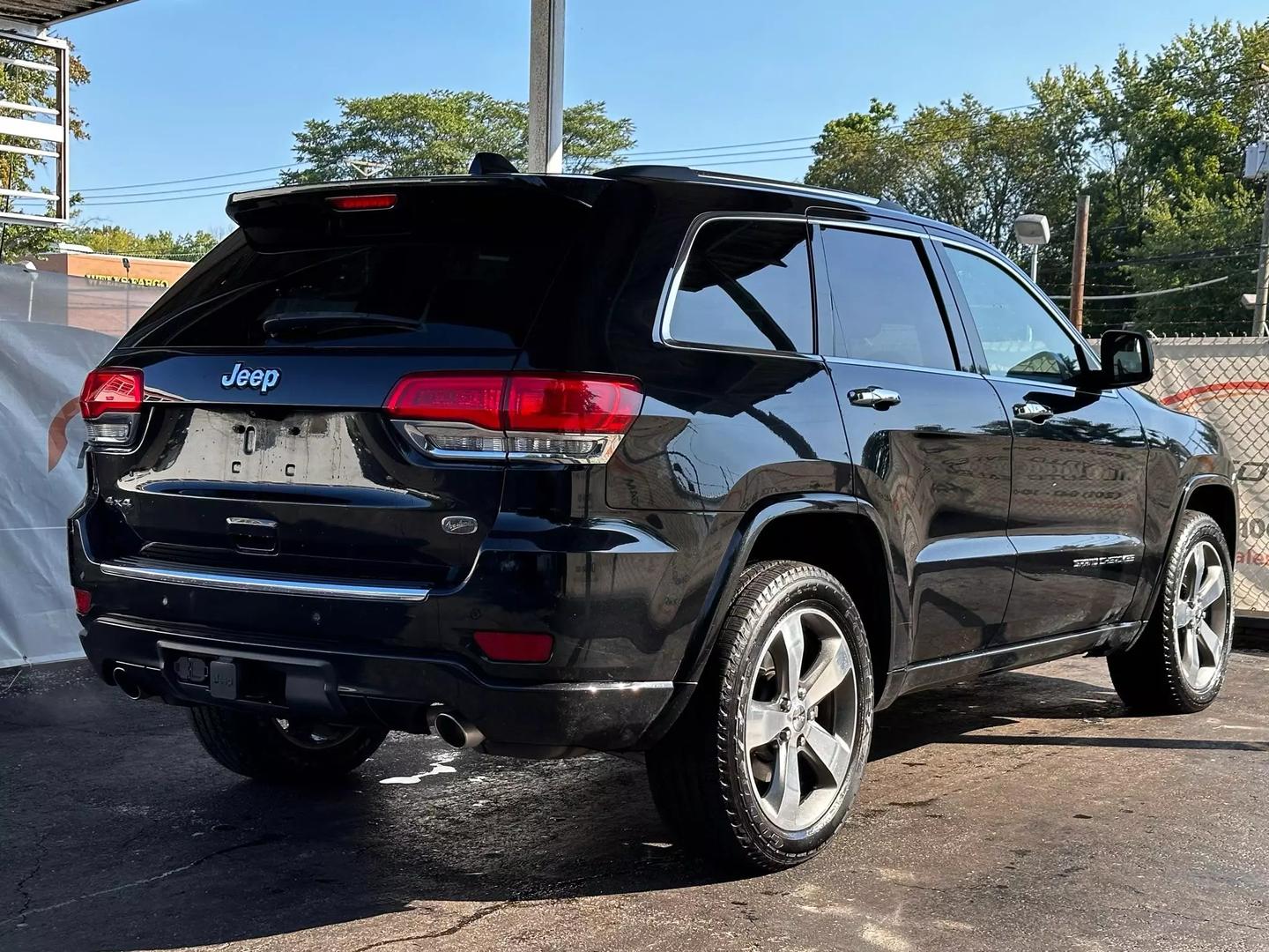 2015 Jeep Grand Cherokee - Image 9