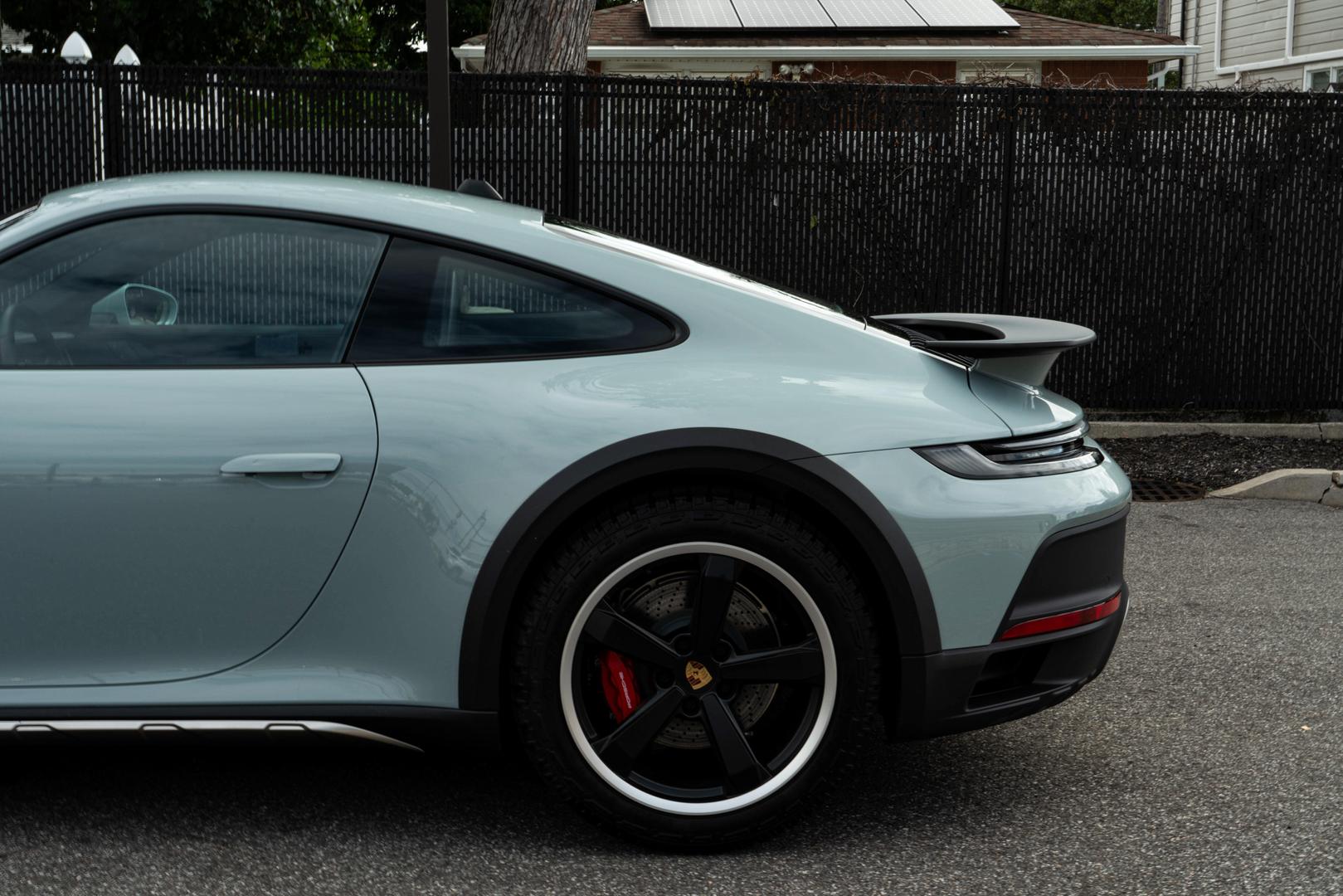 2024 Porsche 911 - Image 13