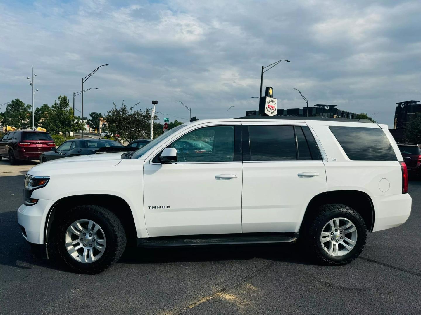 2015 Chevrolet Tahoe LS photo 38