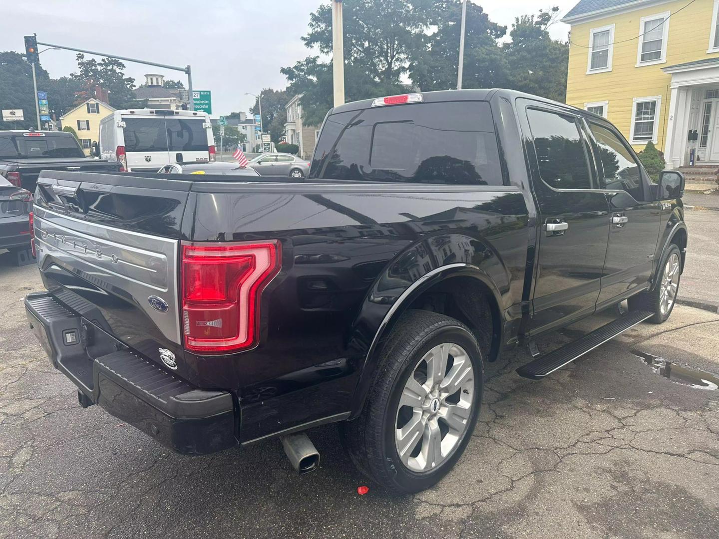 2017 Ford F-150 Limited photo 5