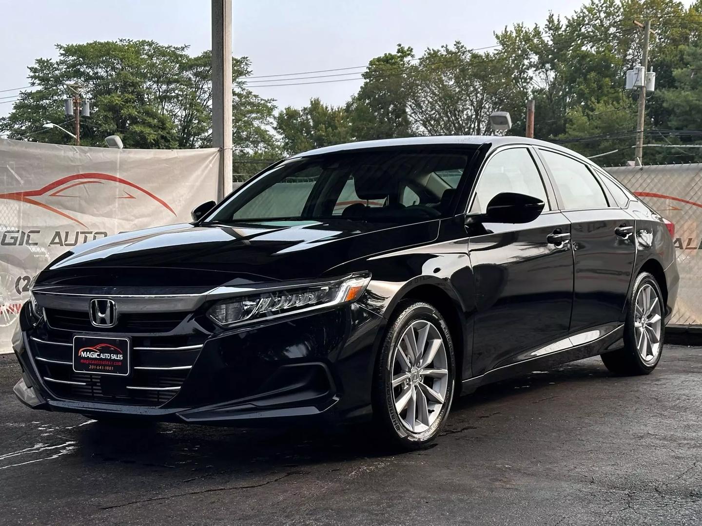 2021 Honda Accord - Image 3