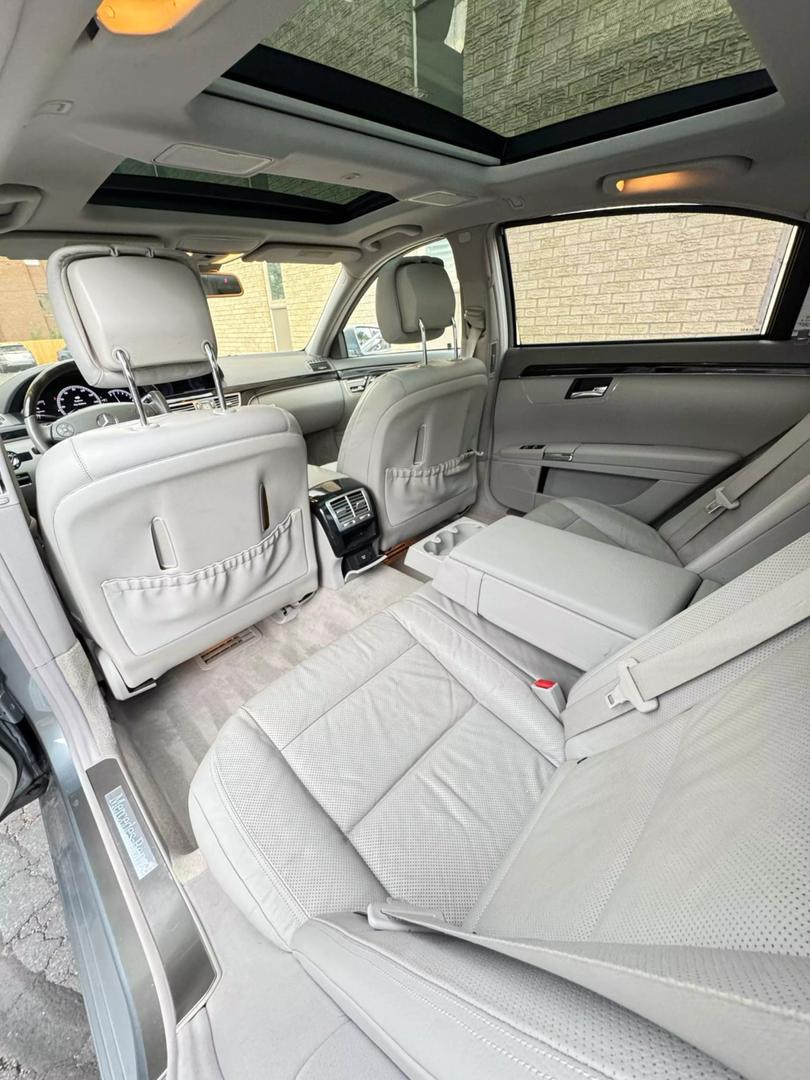 2013 Mercedes-Benz S-Class S550 photo 14