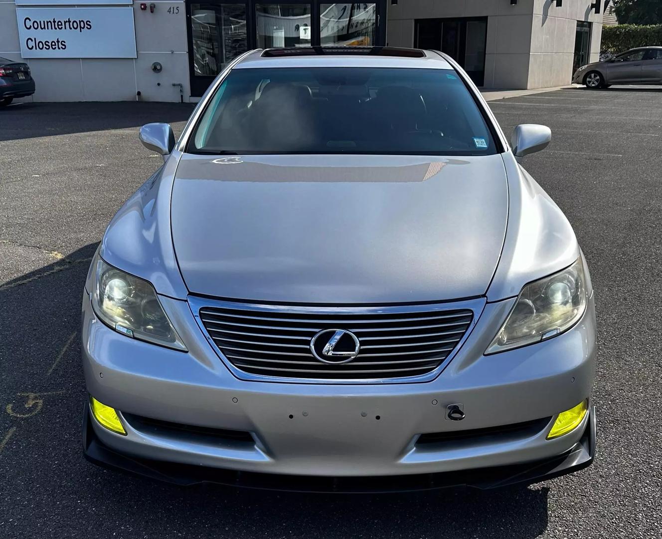 2007 Lexus Ls - Image 11