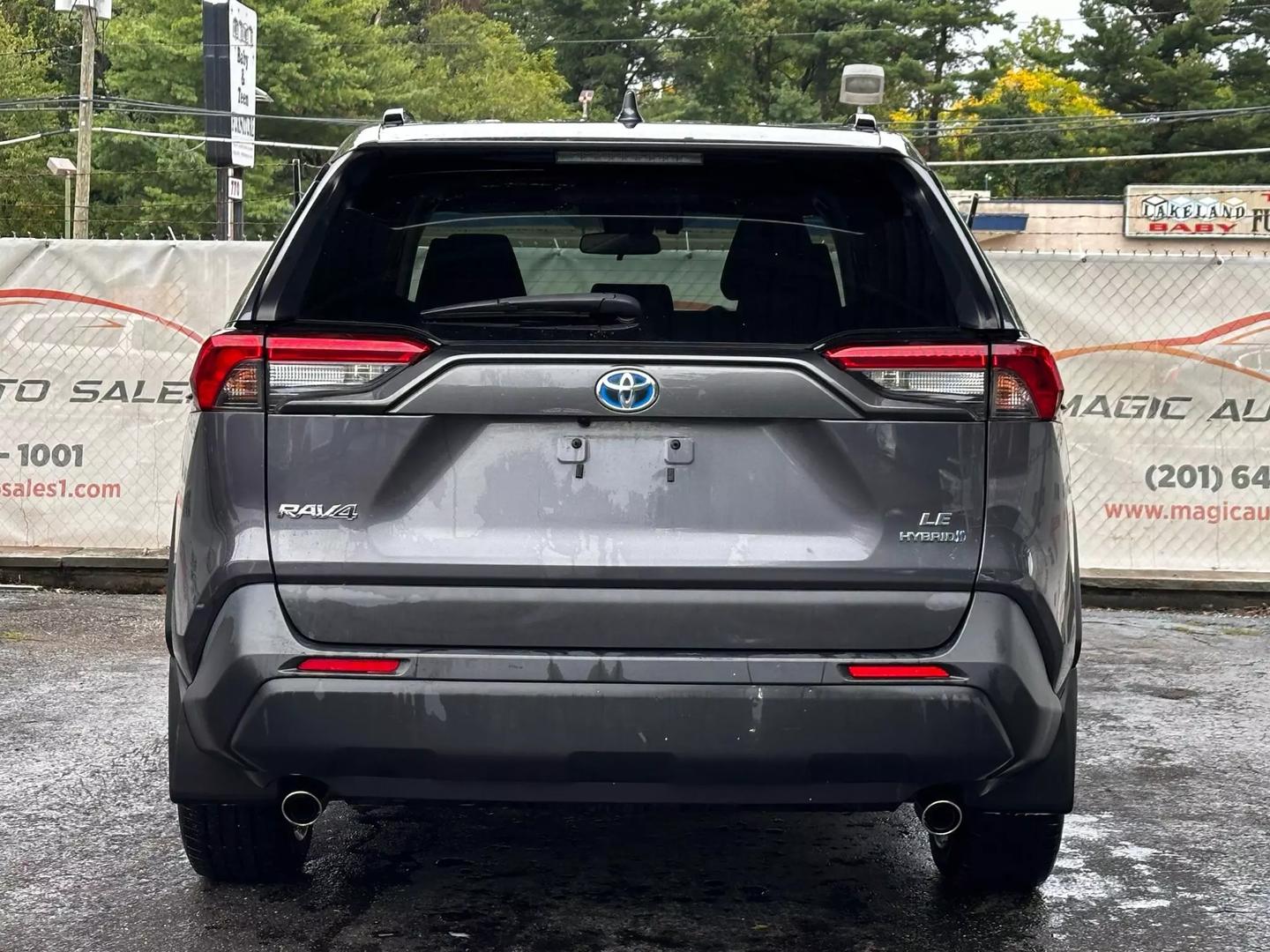 2019 Toyota Rav4 Hybrid - Image 8