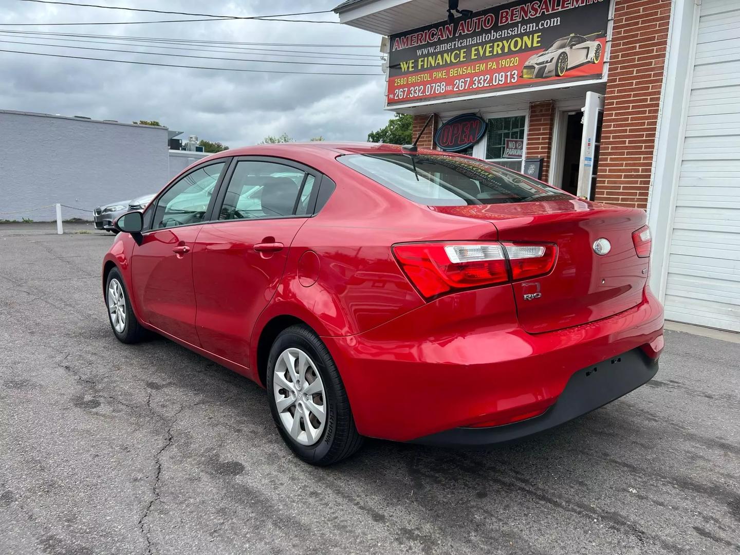 2017 KIA RIO compact car with sleek design, fuel-efficient engine, and modern features ideal for city driving.