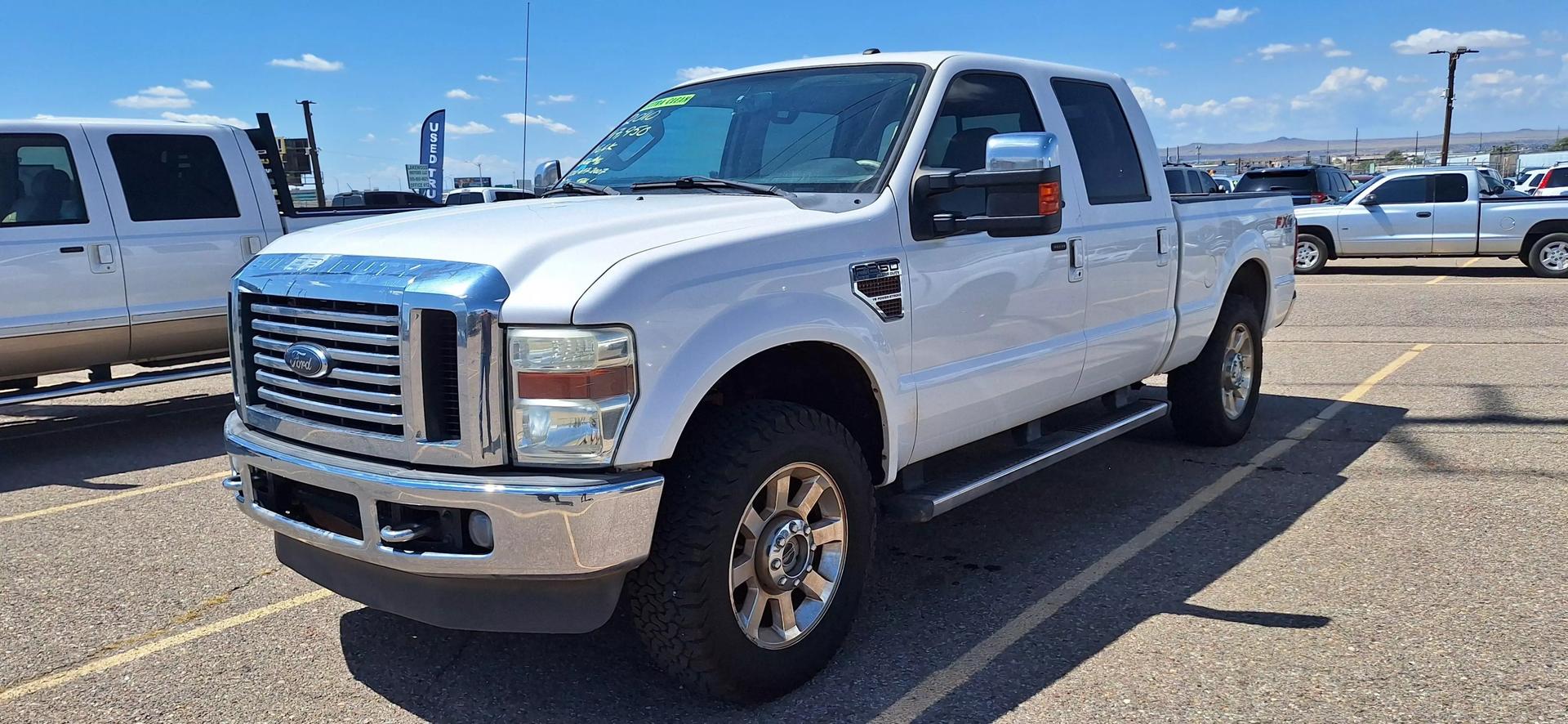 2010 Ford F-250 Super Duty Lariat photo 3