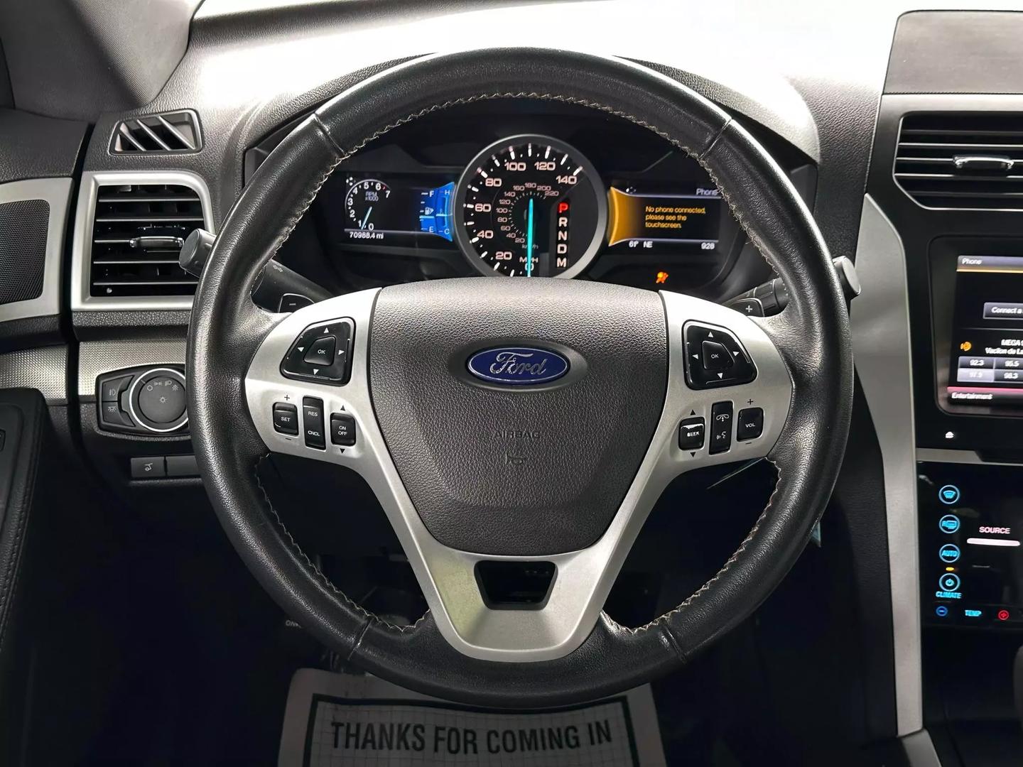 2014 Ford Explorer - Image 21