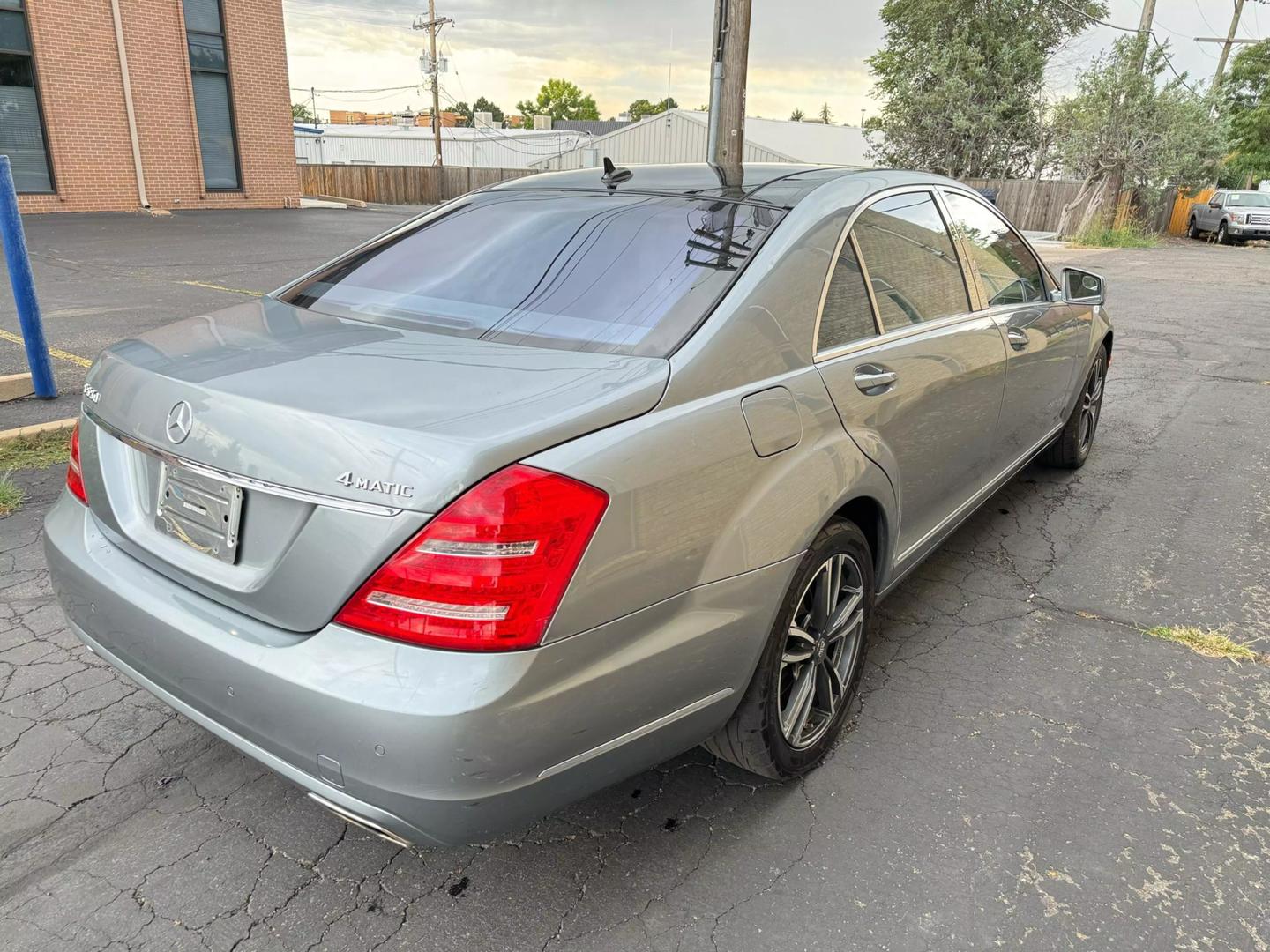 2013 Mercedes-Benz S-Class S550 photo 5