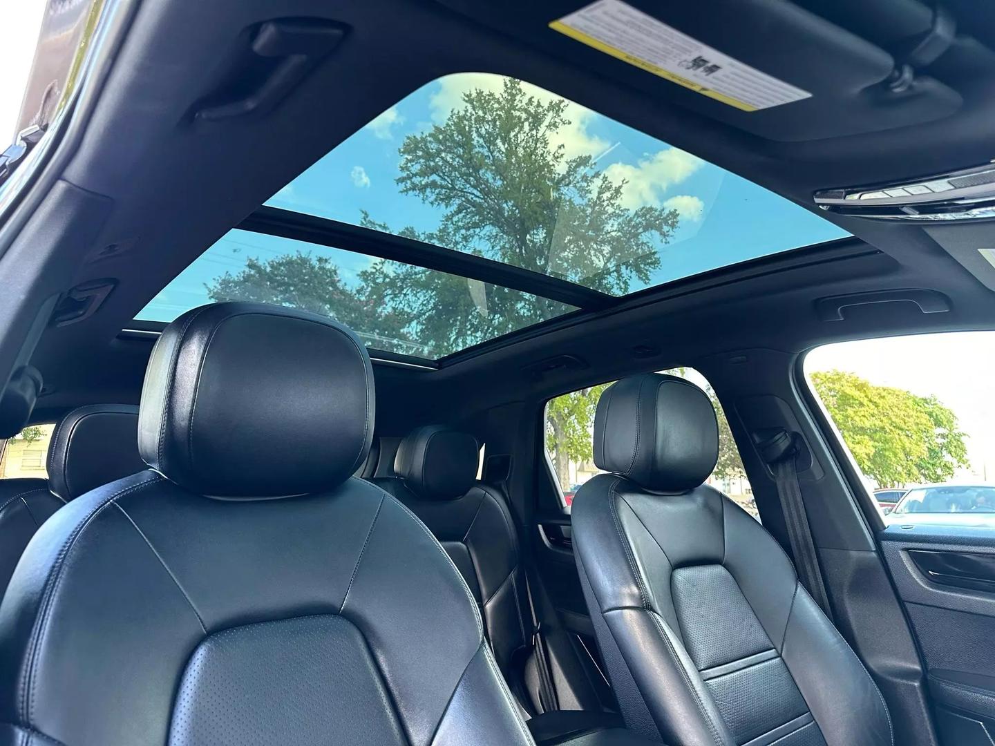 2019 Porsche Cayenne - Image 54