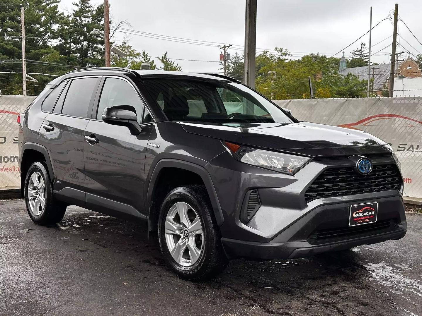 2019 Toyota Rav4 Hybrid - Image 6