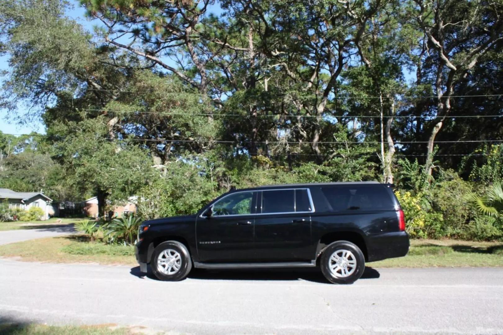 2018 Chevrolet Suburban LS photo 27