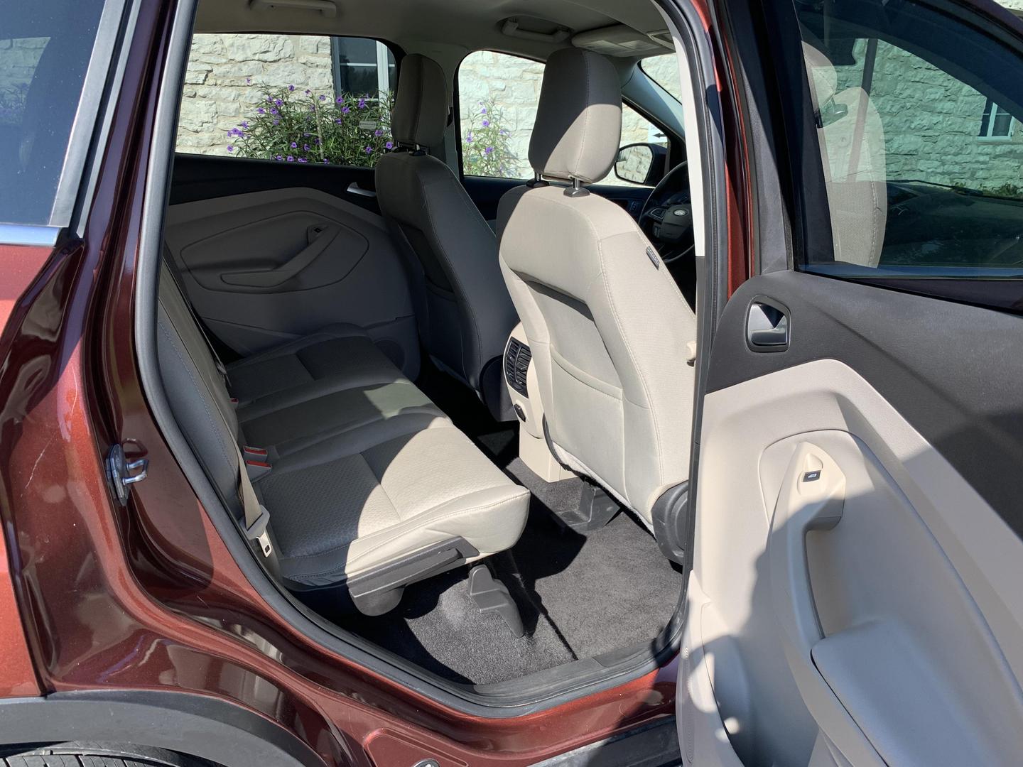 2018 Ford Escape SE photo 11