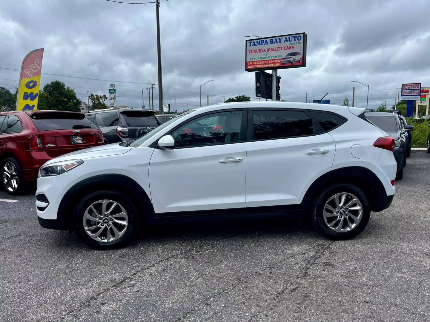 Used 2018 Hyundai Tucson SE with VIN KM8J2CA40JU659686 for sale in Tampa, FL