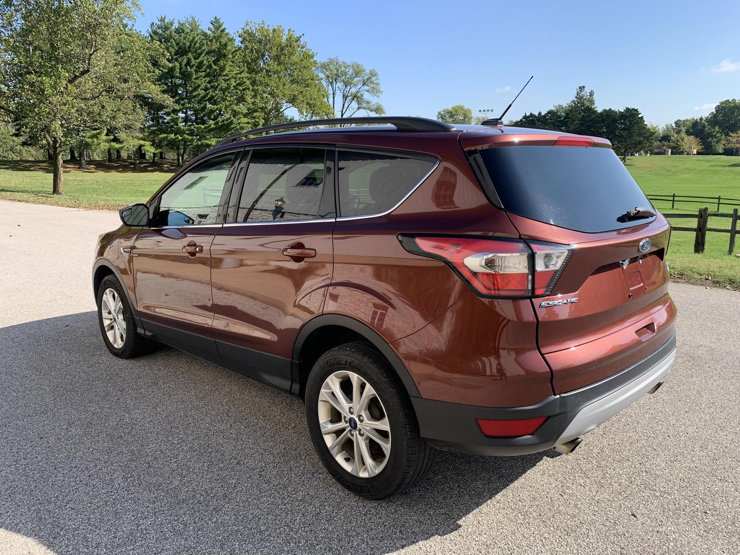 2018 Ford Escape SE photo 6