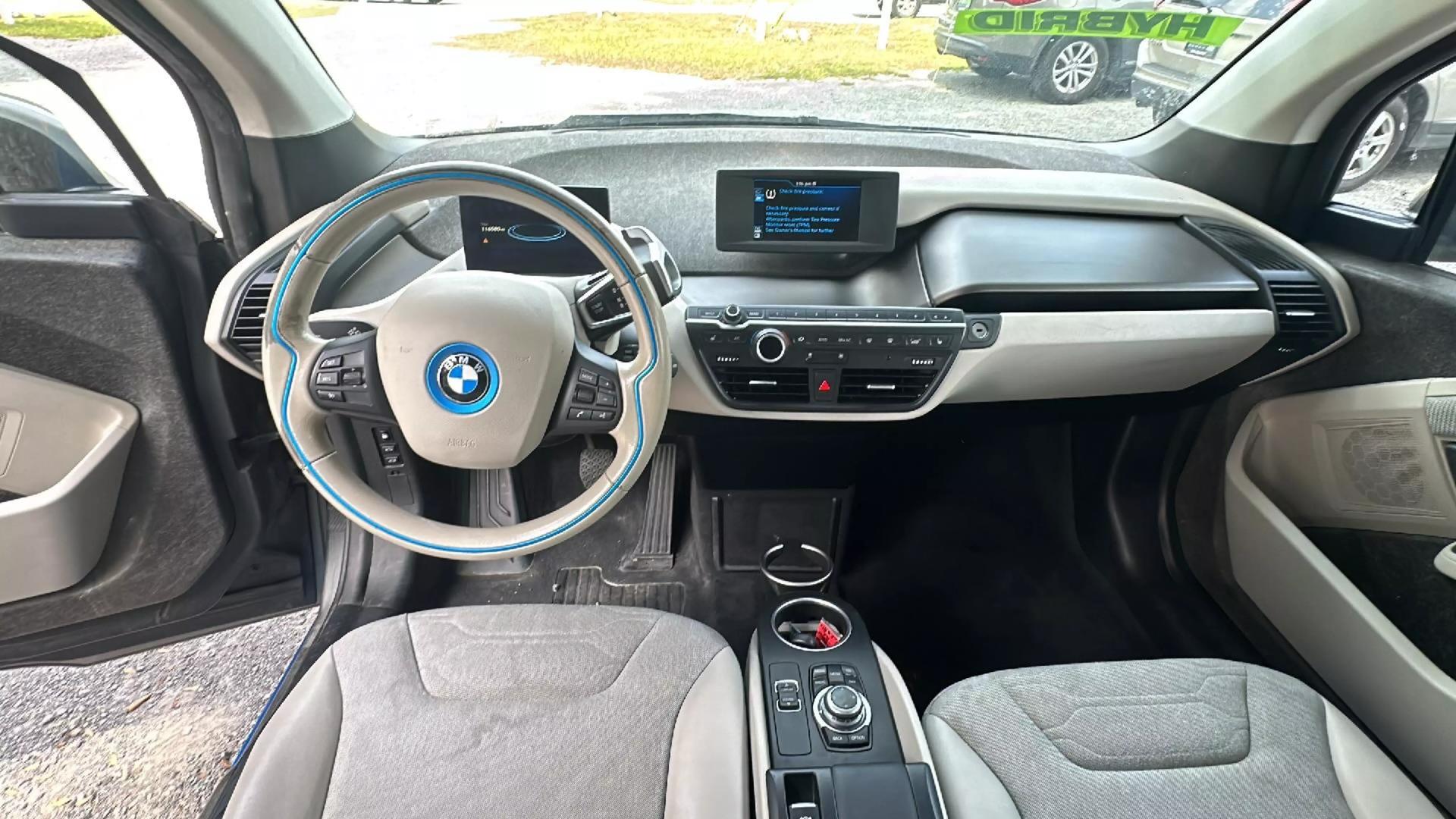 2014 BMW i3 Base photo 11