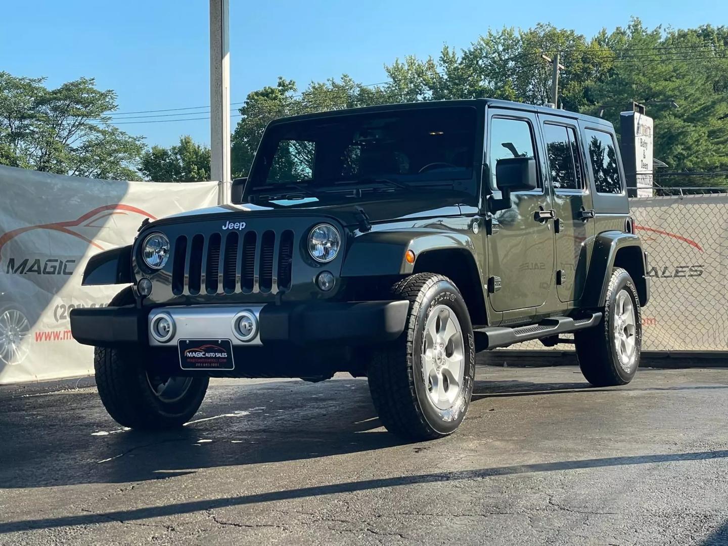 2015 Jeep Wrangler - Image 3