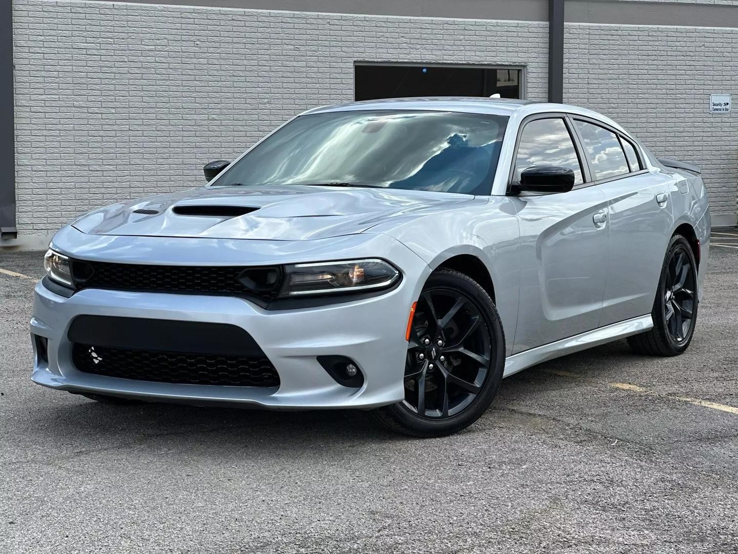 2019 Dodge Charger - Image 2