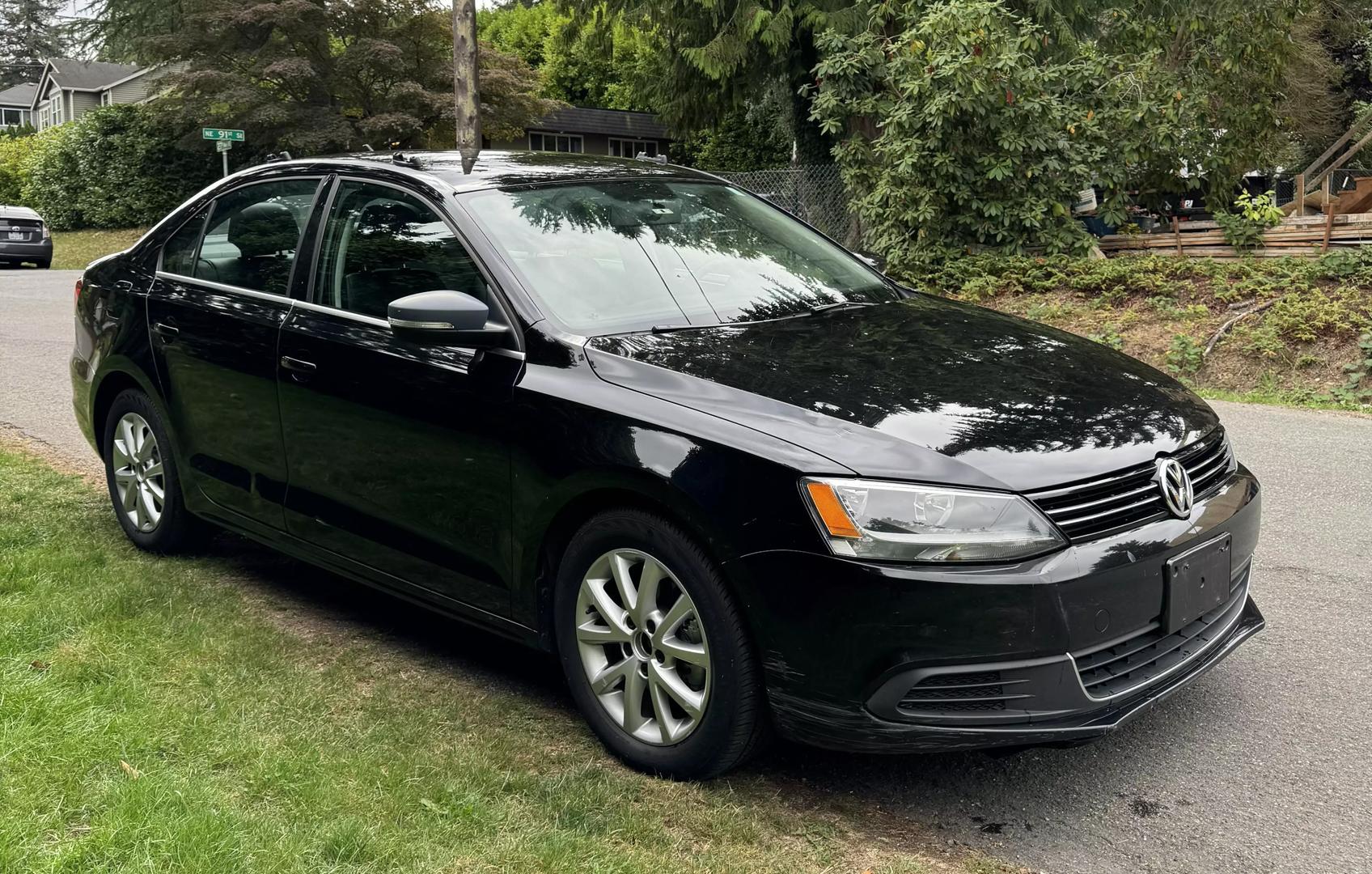 2013 Volkswagen Jetta SE photo 3