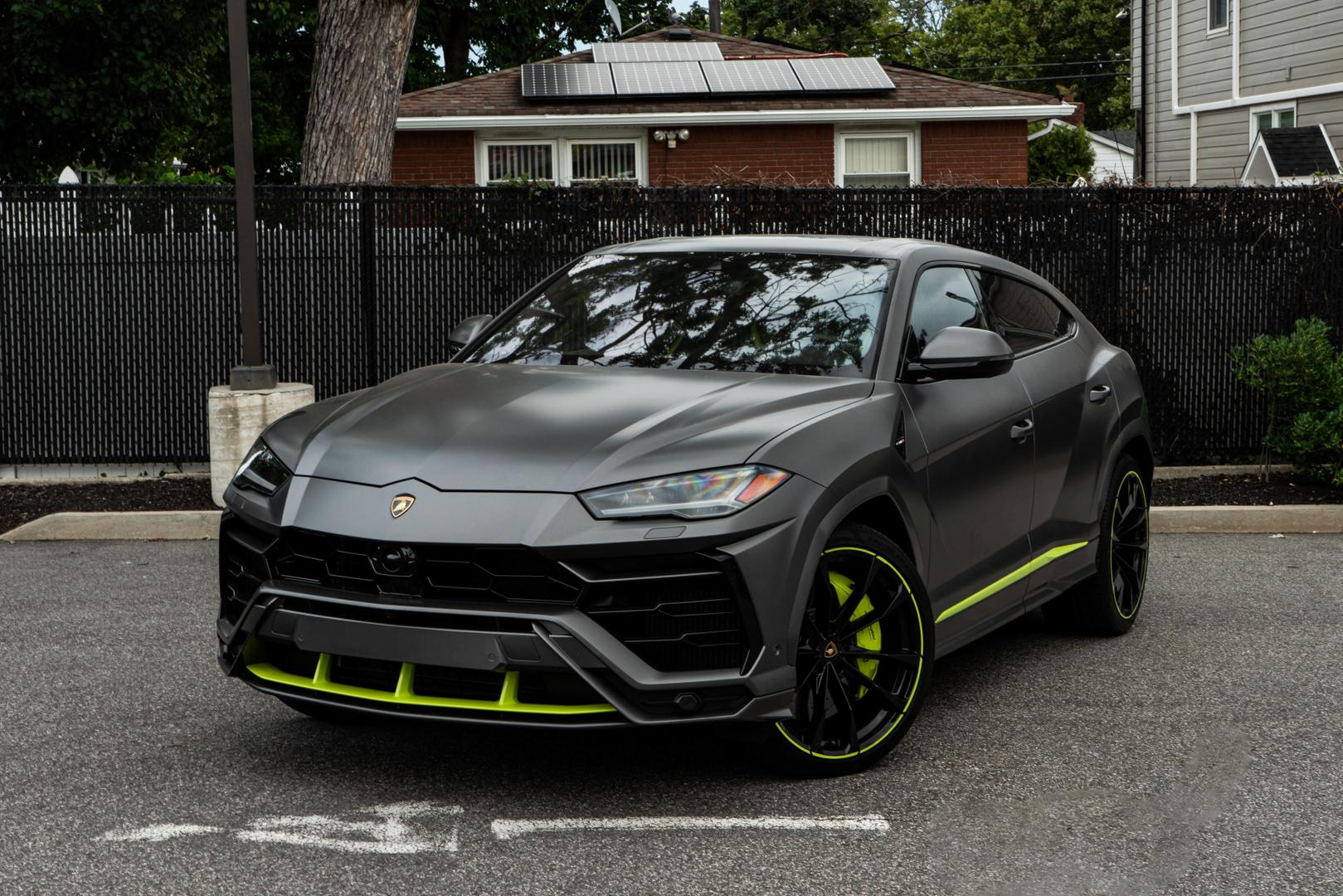 2021 Lamborghini Urus - Image 2