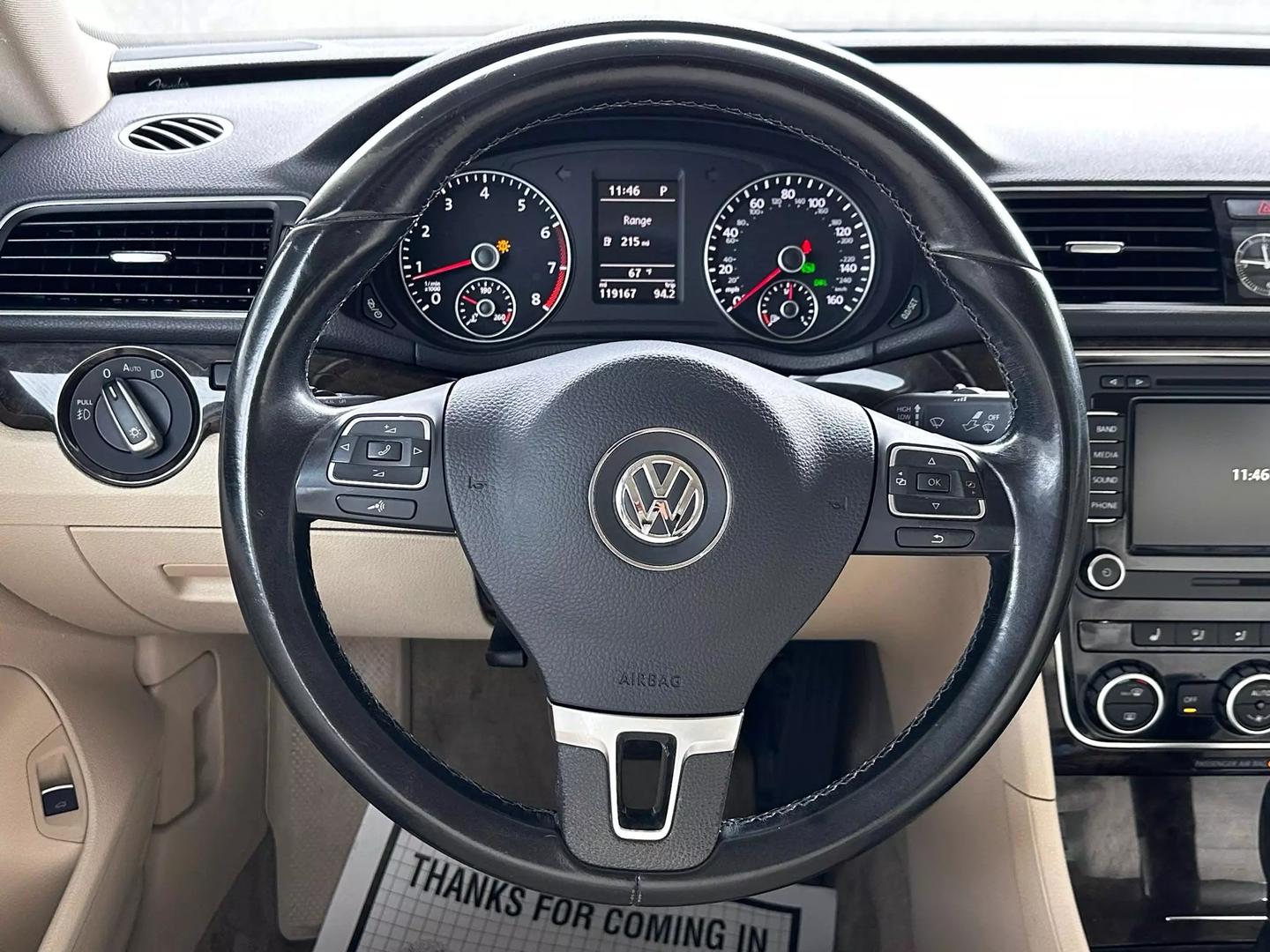 2015 Volkswagen Passat - Image 22