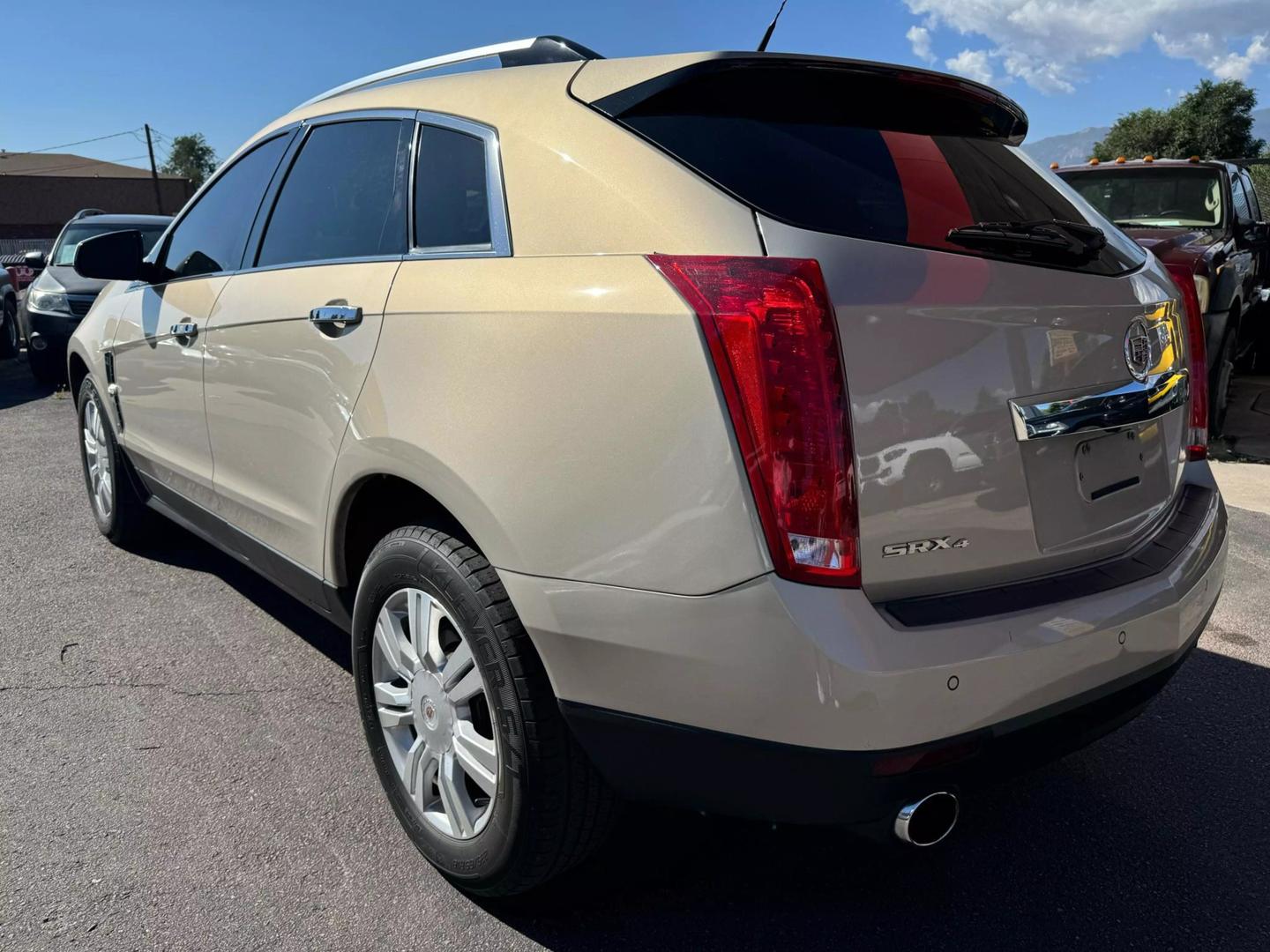 2011 Cadillac SRX Luxury Collection photo 6