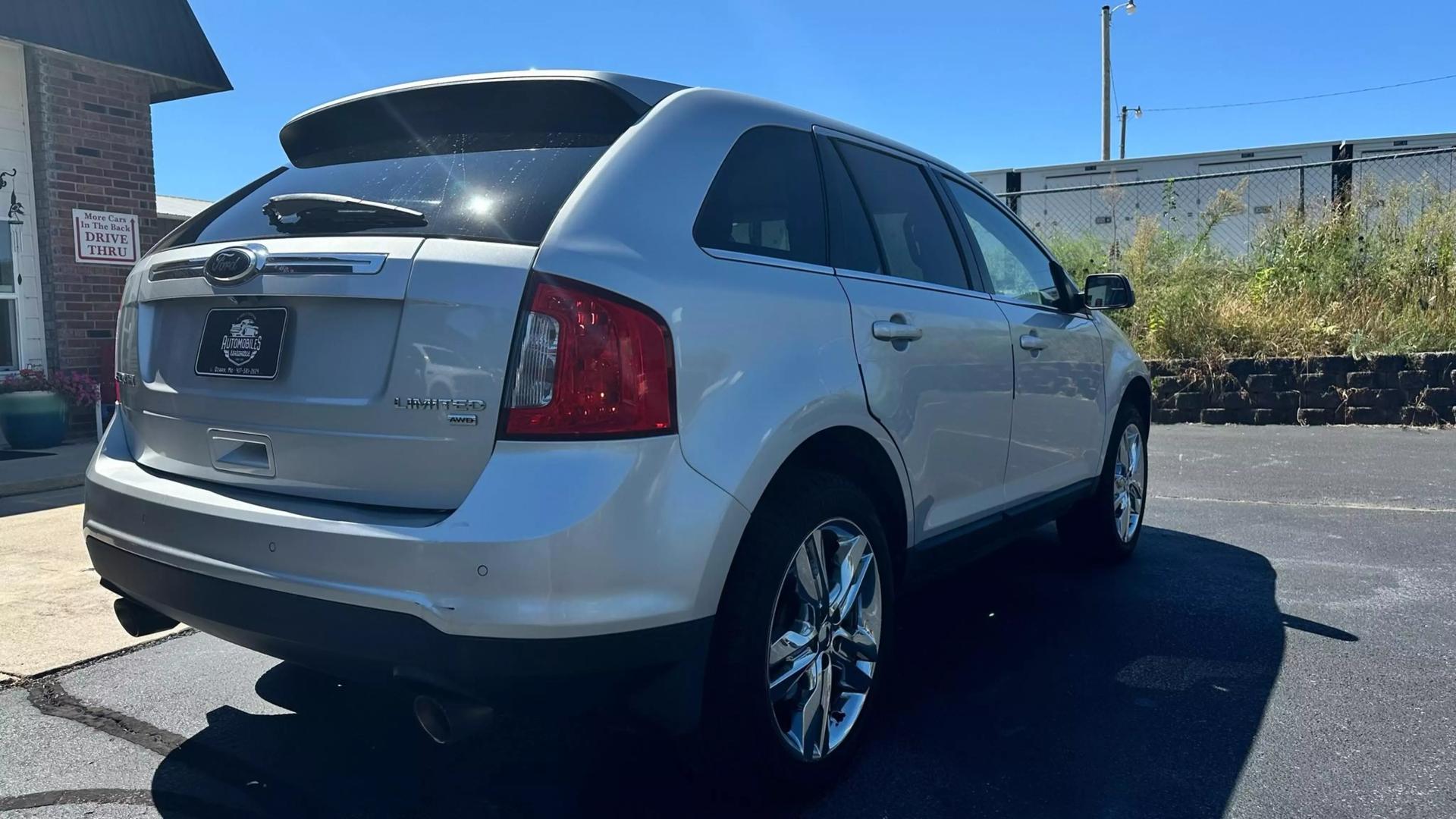 2013 Ford Edge Limited photo 19