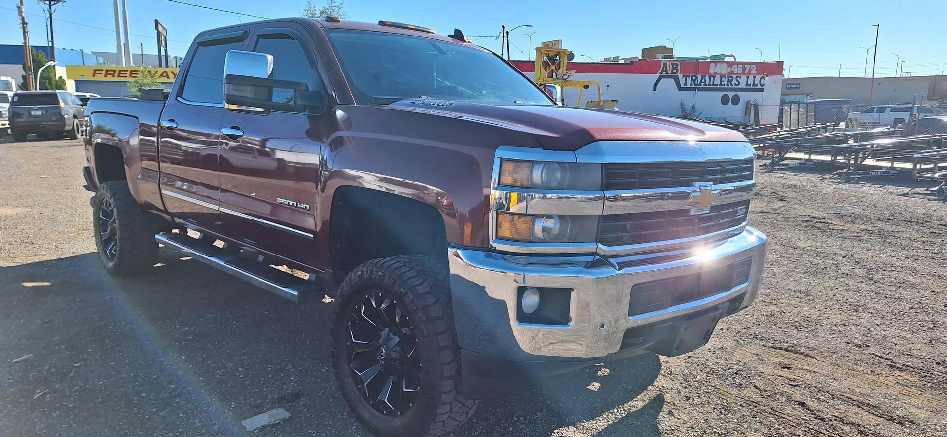 2016 Chevrolet Silverado 2500HD LTZ photo 3