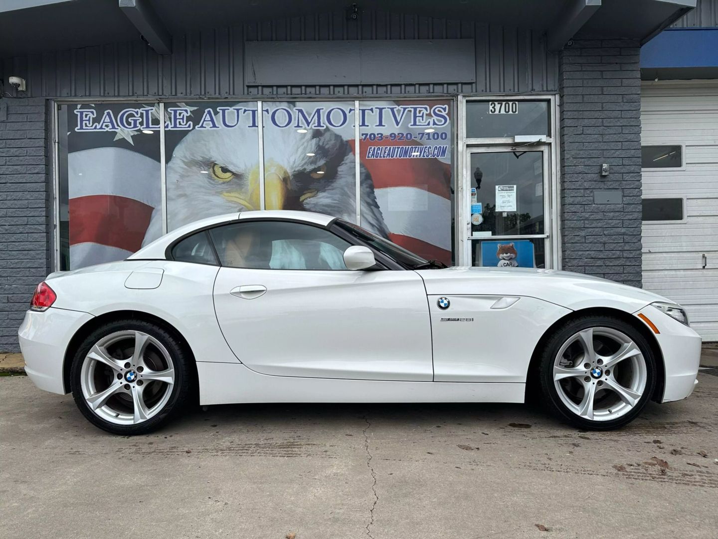 Used 2012 BMW Z4 sDrive28i with VIN WBALL5C59CE716750 for sale in Arlington, VA