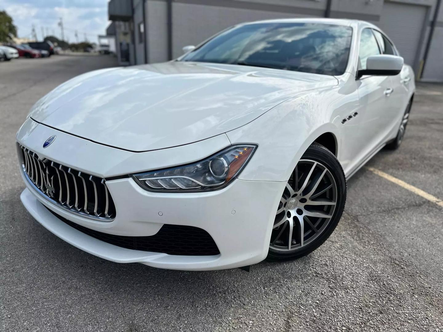 2015 Maserati Ghibli - Image 3