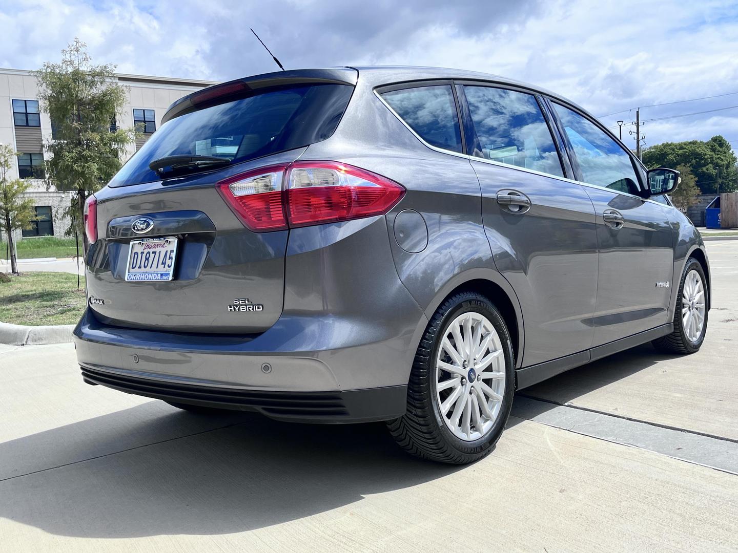 2013 Ford C-Max SEL photo 4