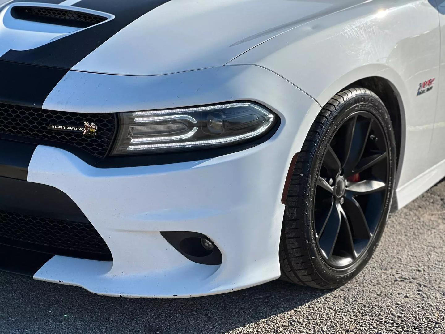 2018 Dodge Charger - Image 13