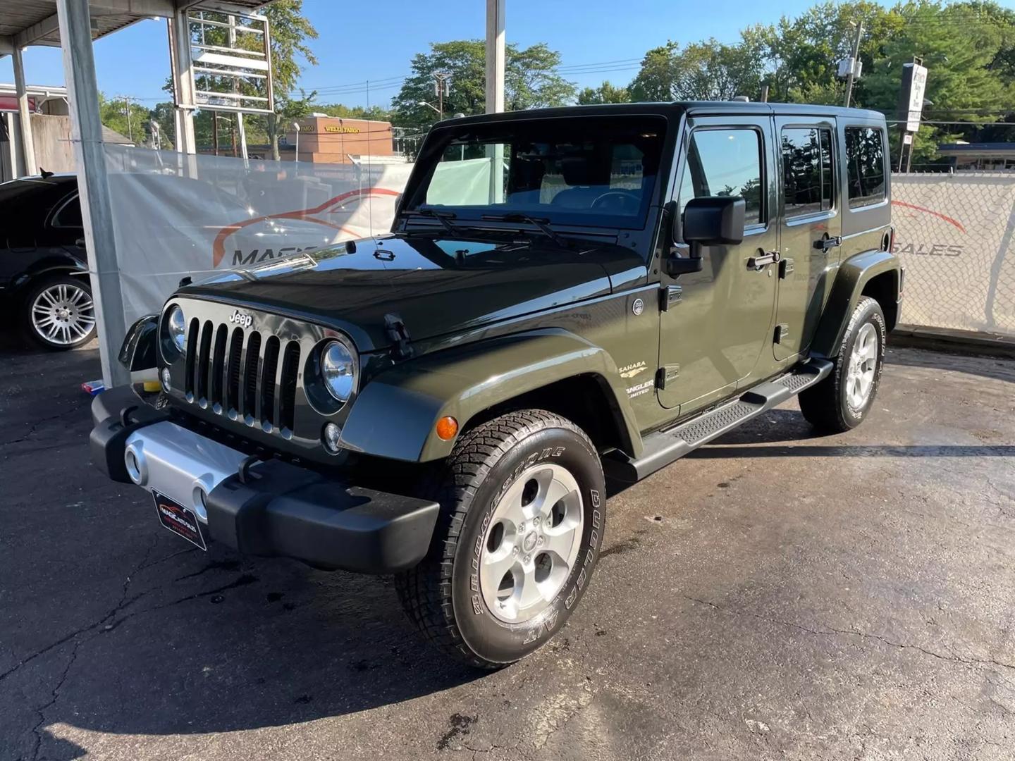 2015 Jeep Wrangler - Image 11