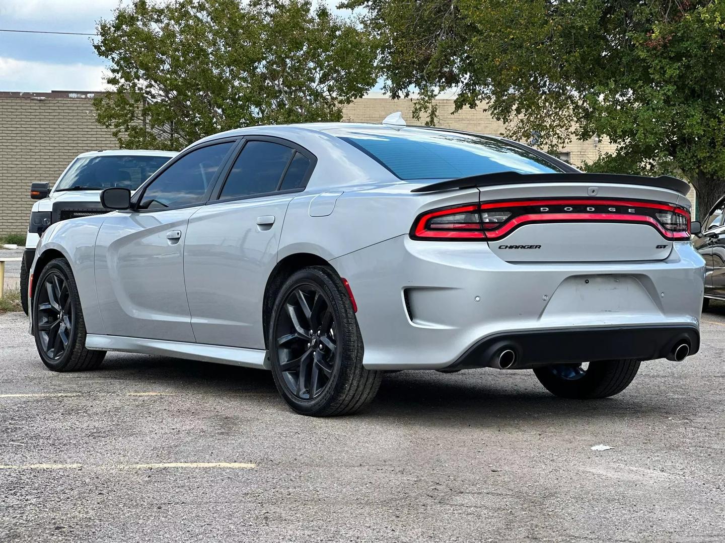 2019 Dodge Charger - Image 5