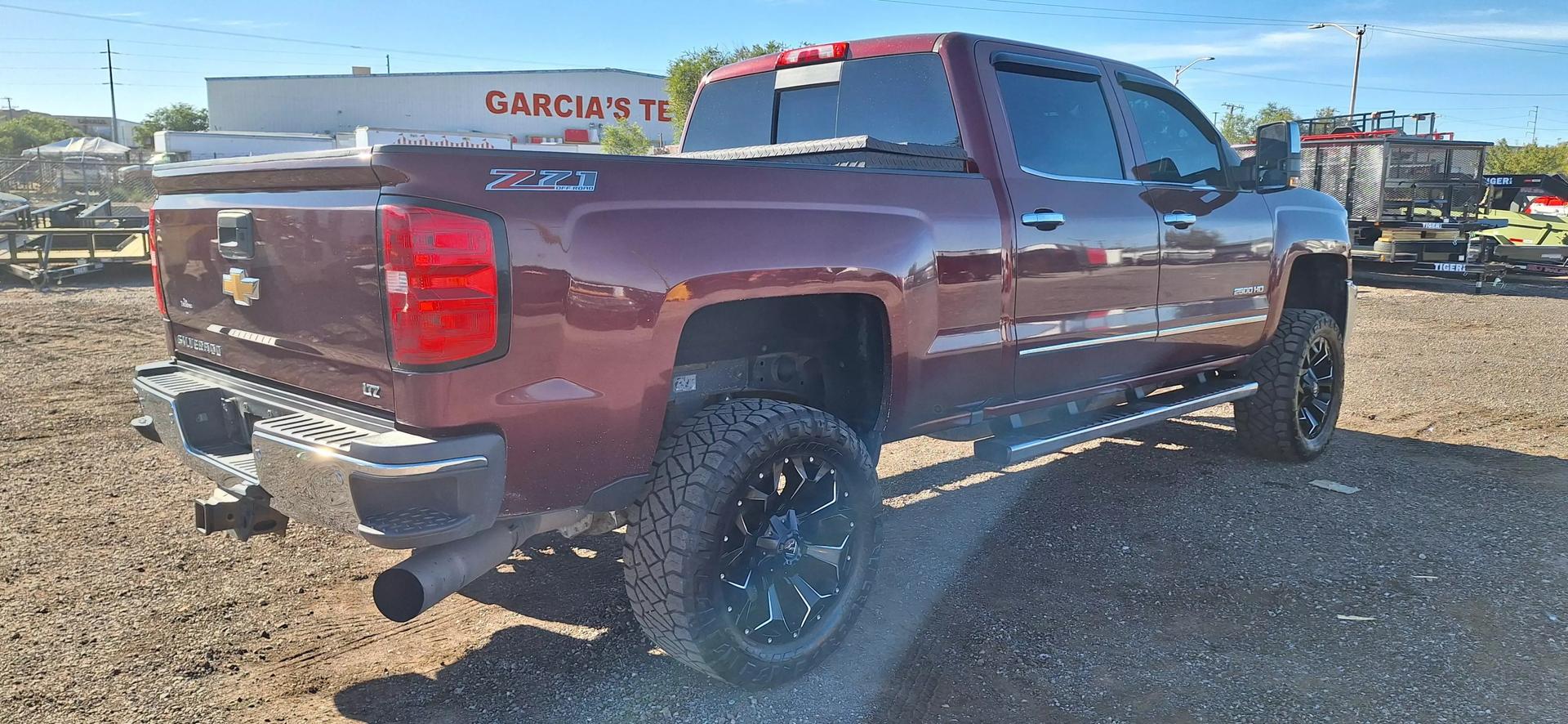 2016 Chevrolet Silverado 2500HD LTZ photo 5