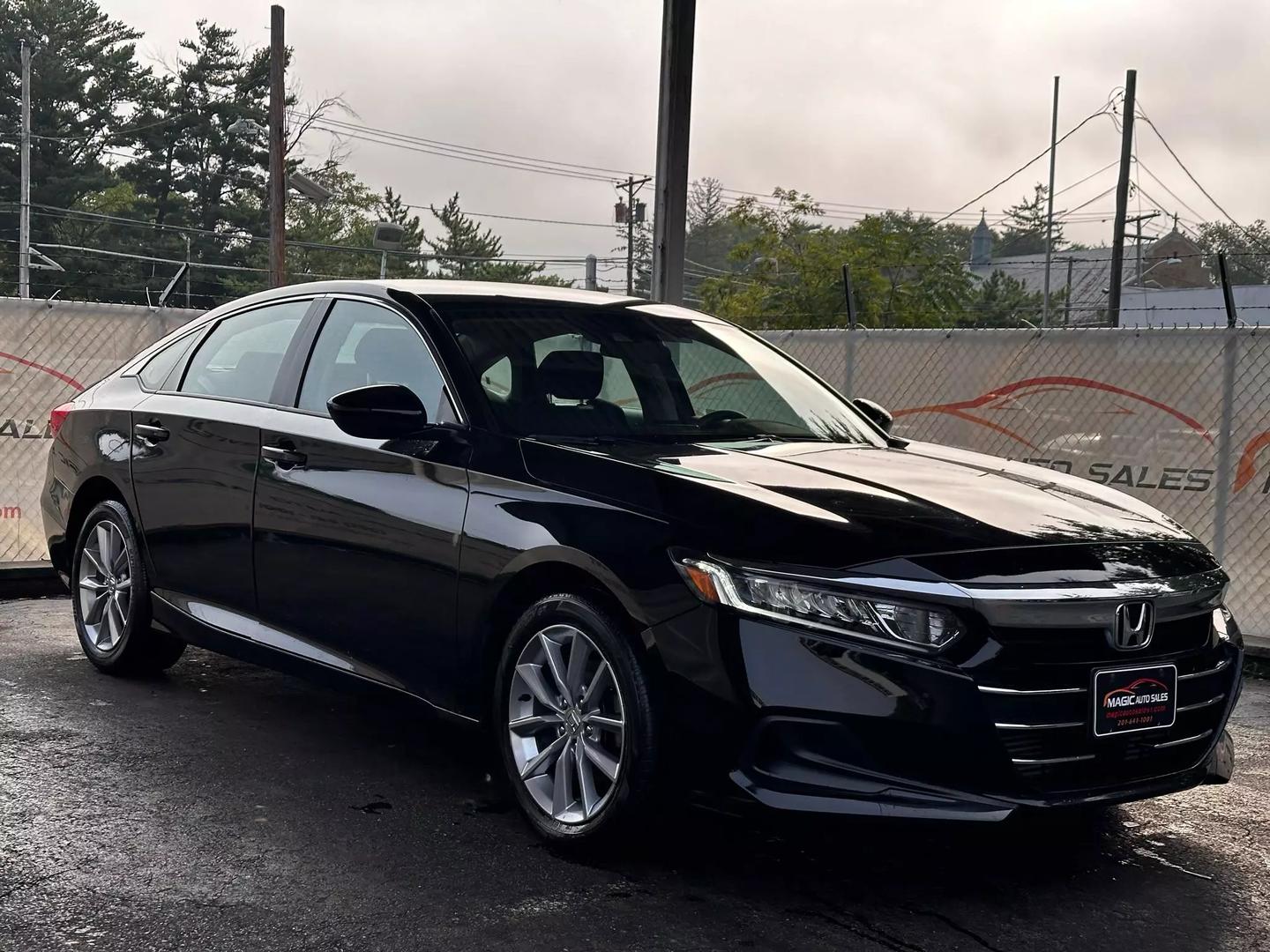 2021 Honda Accord - Image 6