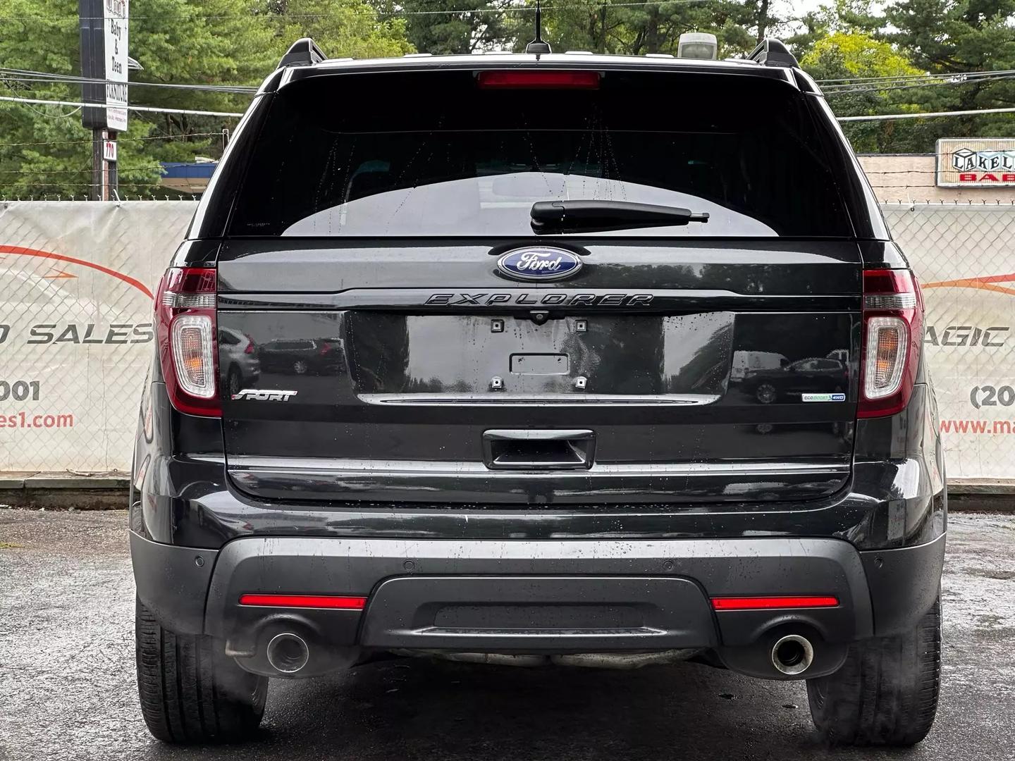 2014 Ford Explorer - Image 8