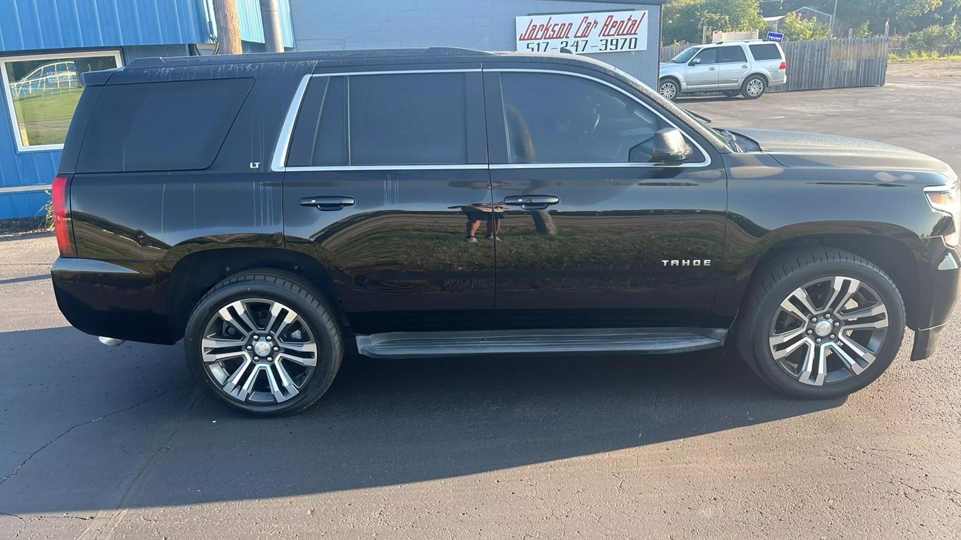 2016 Chevrolet Tahoe LT photo 6