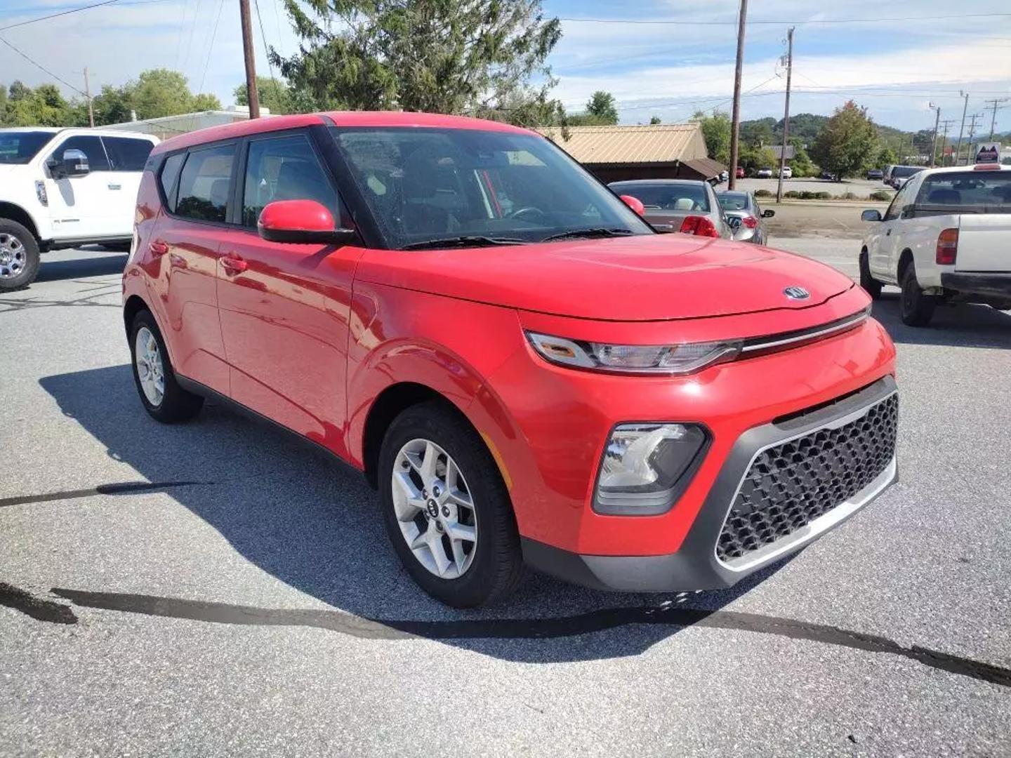 2020 Kia Soul S photo 3