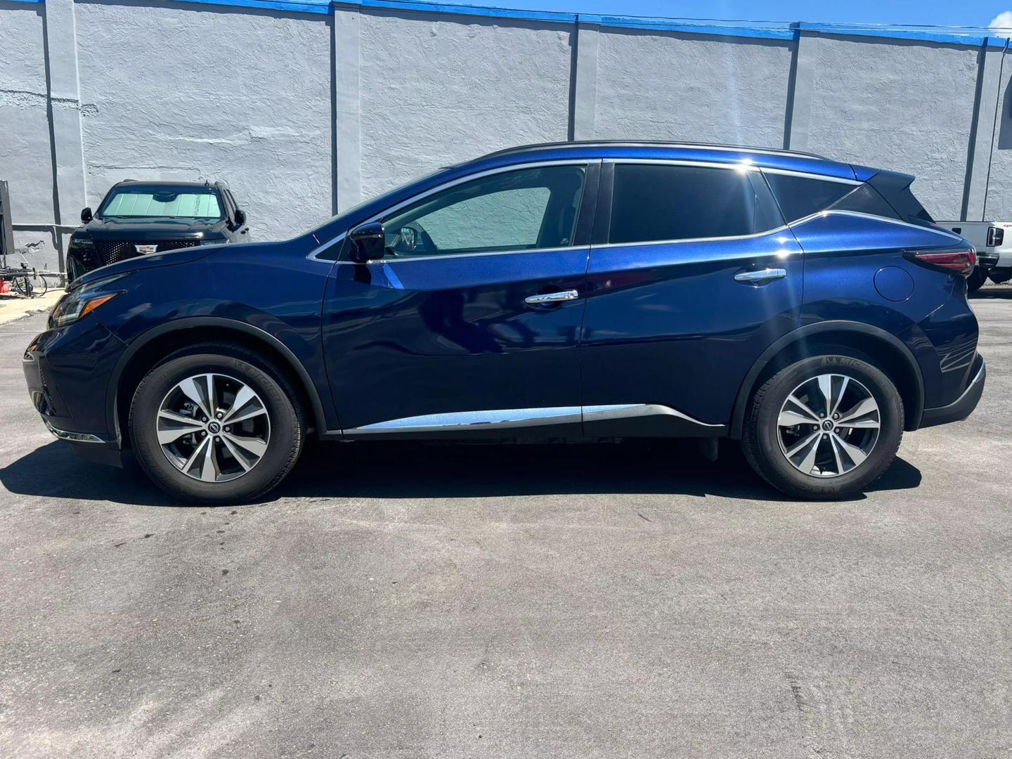 2023 Nissan Murano SV photo 4