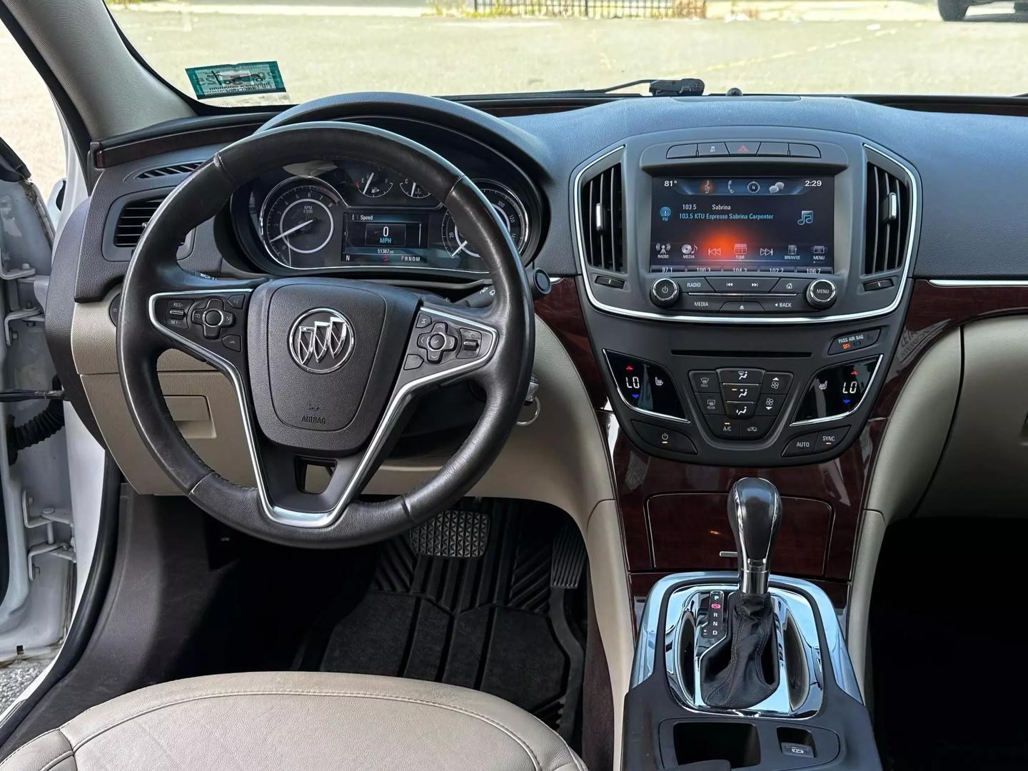 2016 Buick Regal - Image 23