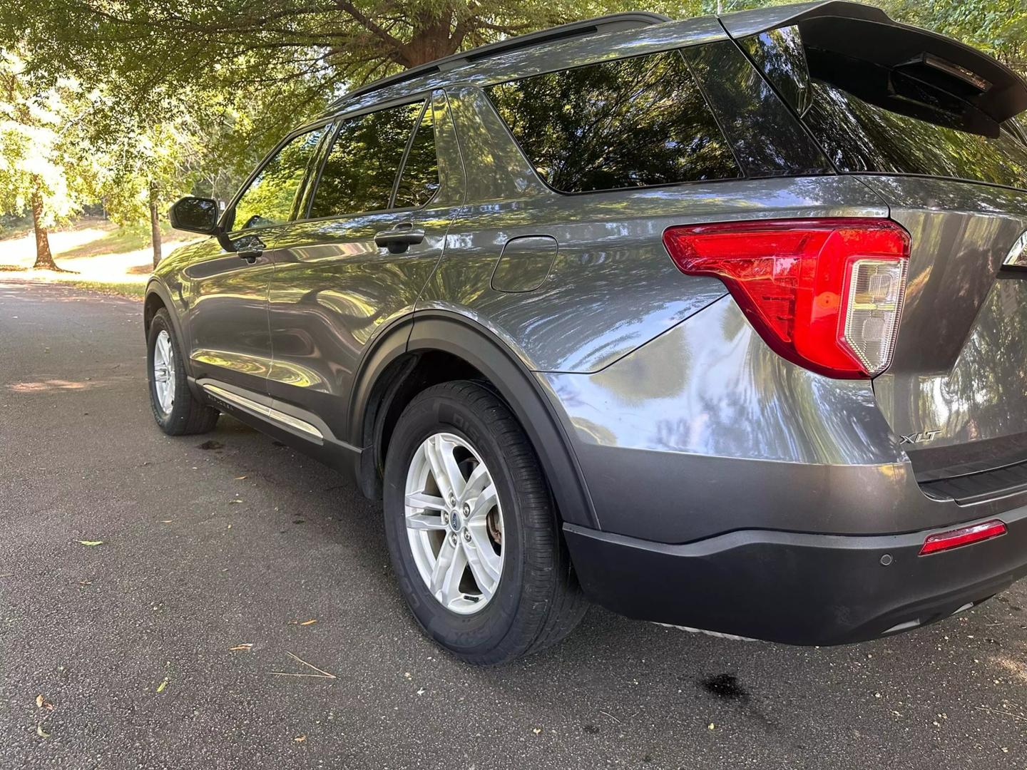 2020 Ford Explorer XLT photo 7