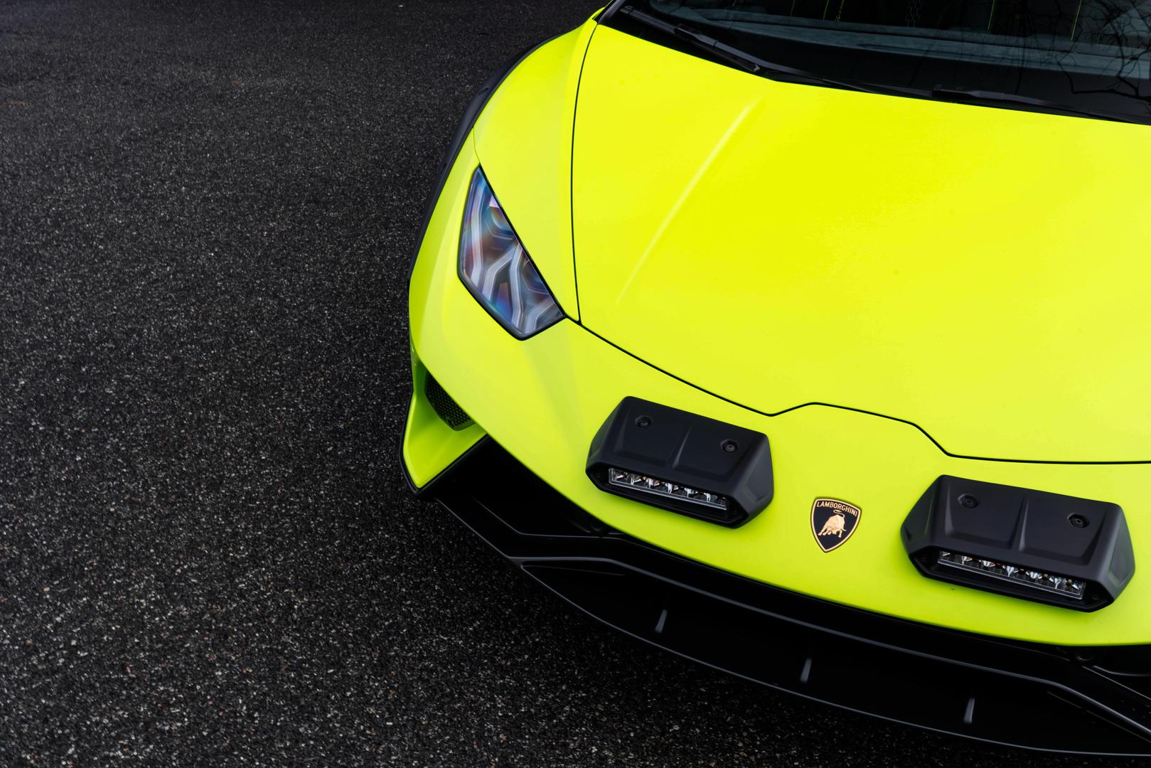 2023 Lamborghini Huracan - Image 5