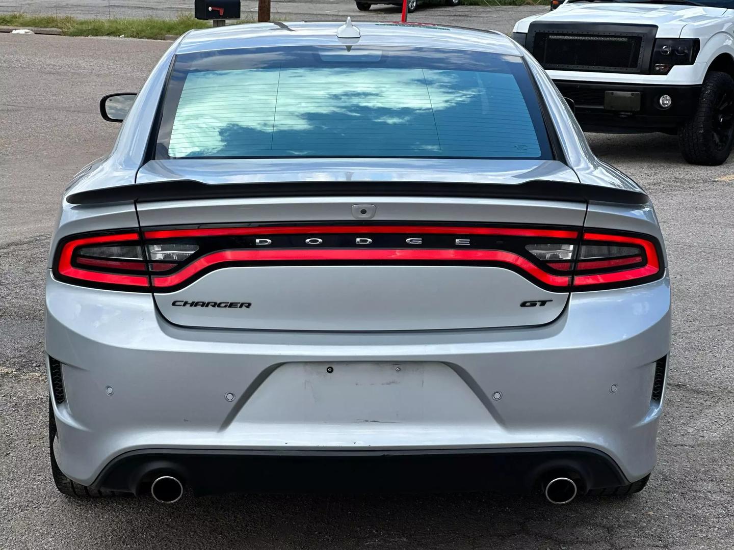 2019 Dodge Charger - Image 6