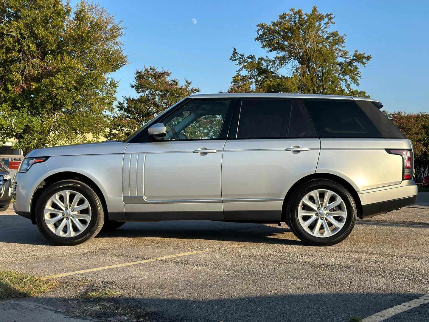 2014 Land Rover Range Rover - Image 4