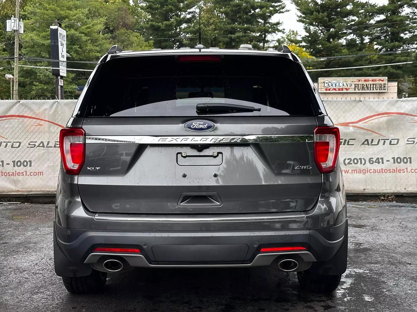 2018 Ford Explorer - Image 8