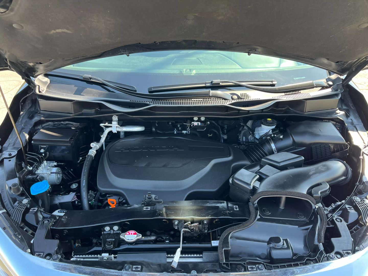 2022 HONDA ODYSSEY VAN V6, I-VTEC, 3.5 LITER TOURING MINIVAN 4D